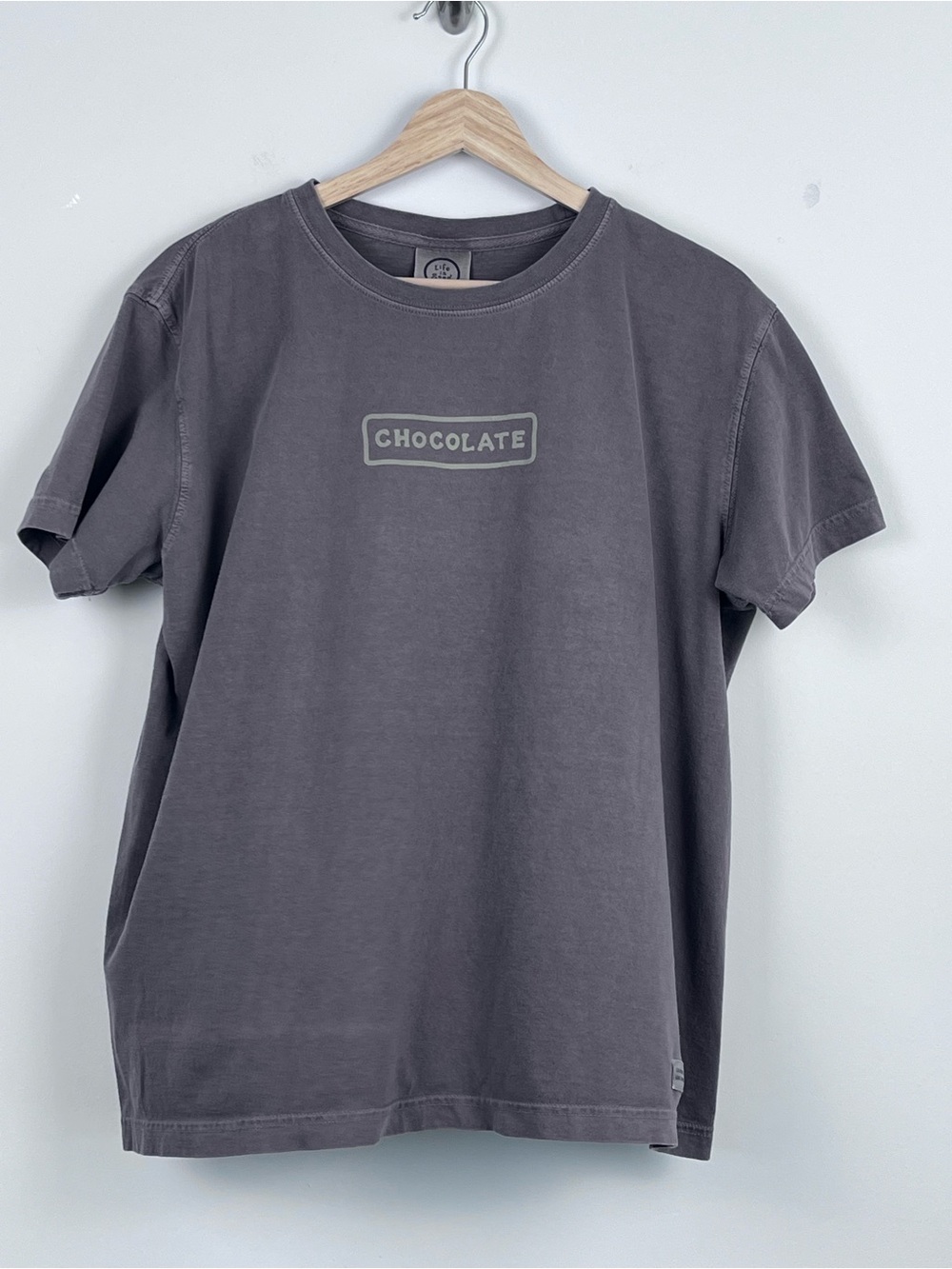 Life Is Good Women's 100% Cotton Graphic Print Choclolate Spellout Tee Size L